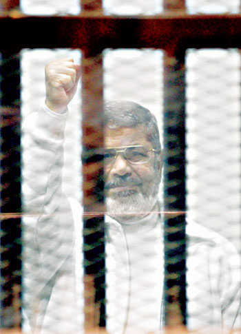 مرسى محاكمة الهروب من وادى النطرون -اليوم السابع -4 -2015