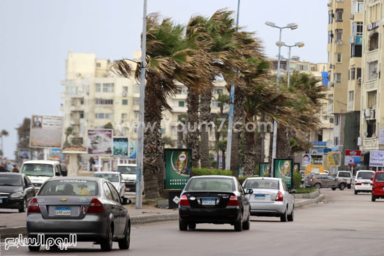  ازدحام السيارات على الكورنيش بسبب الطقس السيئ -اليوم السابع -4 -2015