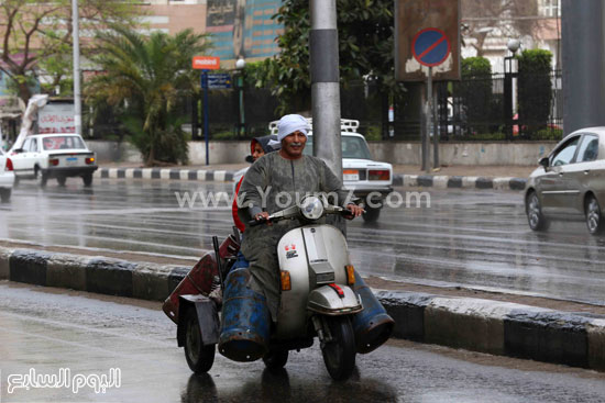 أمطار غزيرة تُغرق شوارع القاهرة  -اليوم السابع -4 -2015
