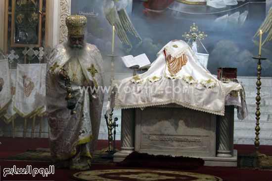 	قداس عيد القيامة بمطرانية الإسماعيلية -اليوم السابع -4 -2015