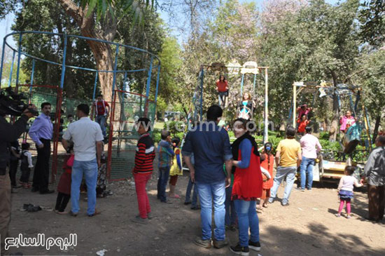 	إقبال على حدائق القناطر -اليوم السابع -4 -2015