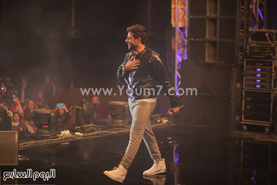 	حماقى يشعل حفل السخنة -اليوم السابع -4 -2015