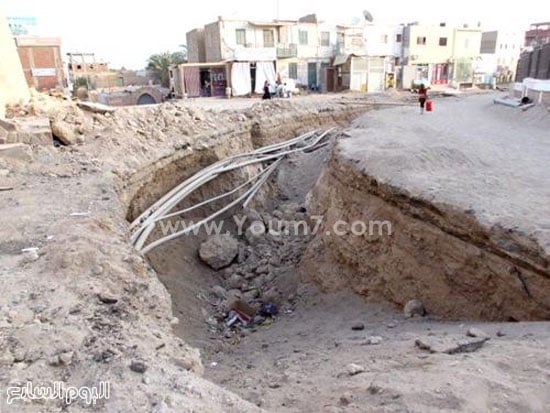  حفر الصرف الصحى منذ 5 أشهر بمدينة القصير -اليوم السابع -4 -2015