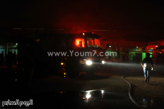  سيارات الإطفاء بمحيط الحريق -اليوم السابع -4 -2015