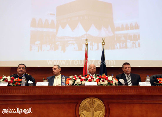 	قيادات مديرية أمن القاهرة خلال إعلان قرعة الحج  -اليوم السابع -4 -2015