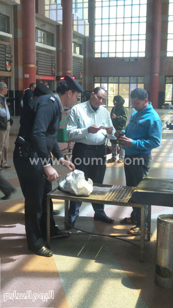 	عمليات تفتيش موسعة داخل محطة مصر -اليوم السابع -4 -2015