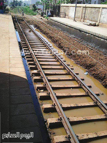  تآكل قضبان السكة الحديد بسبب مياه الصرف الصحى-  اليوم السابع -4 -2015