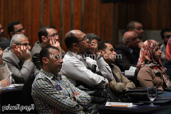 	جانب من الحضور من مهندسى مصر وعددا من الدول العربية المشاركة بالمؤتمر -اليوم السابع -4 -2015