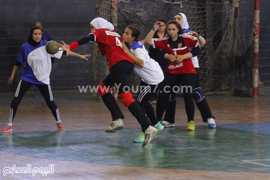  حماس اللاعبات فى المباراة  -اليوم السابع -4 -2015