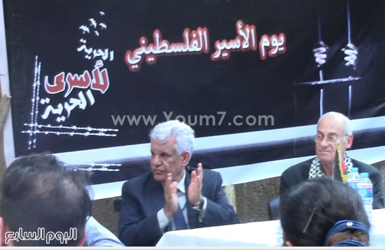  السفير الفلسطينى يتفاعل مع الأغانى الوطنية بالتصفيق -اليوم السابع -4 -2015