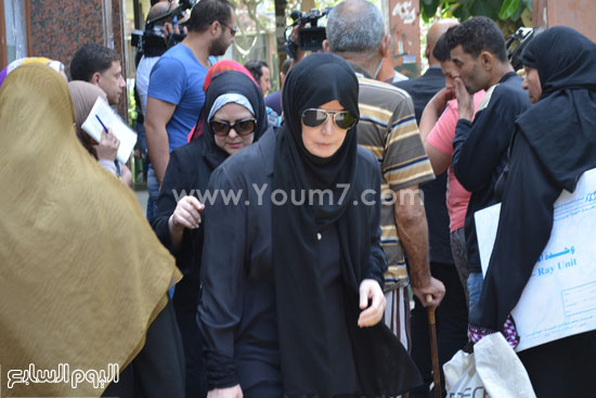  ميرفت أمين فى الجنازة -اليوم السابع -4 -2015