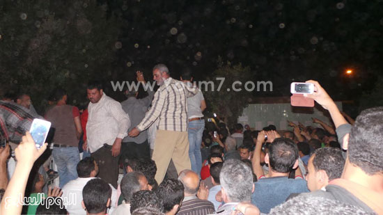 	سيارة دفاع مدنى تنقل جثمان شهيد سيناء -اليوم السابع -4 -2015