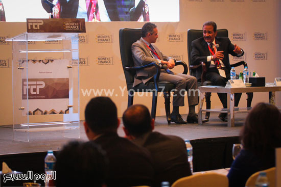 	محمود عبد اللطيف يرد على أسئلة المشاركين بمؤتمر المال والتمويل -اليوم السابع -4 -2015