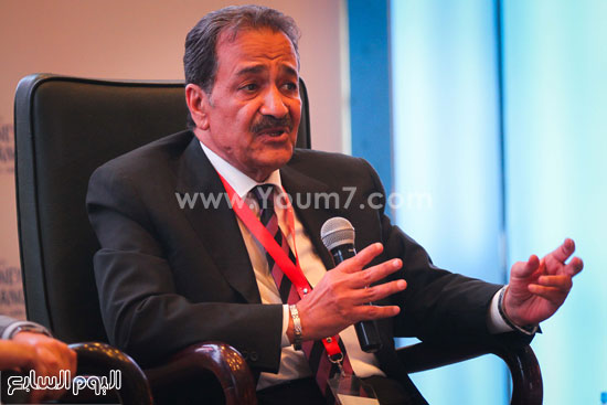الرئيس التنفيذى لصندوق تحيا مصر يكشف عن اجتماعه مع رجال أعمال لبحث المساهمة فى الصندوق -اليوم السابع -4 -2015