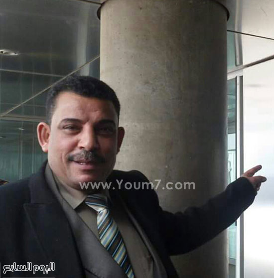 المهندس كامل عبد المجيد مدير مدرسة الفنية بنات -اليوم السابع -4 -2015 المهندس كامل عبد المجيد مدير مدرسة الفنية بنات-اليوم السابع -4 -2015