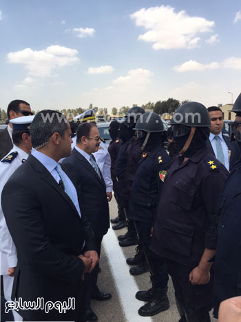  الوزير أمام رجال التدخل السريع -اليوم السابع -4 -2015