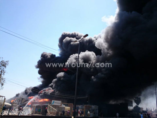 دخان كثيف من المصنع -اليوم السابع -4 -2015