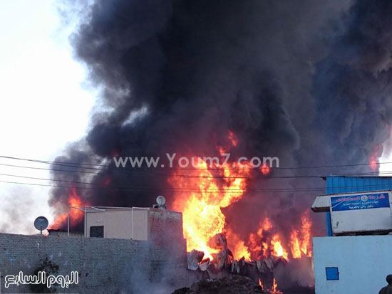 نيران كثيفة ودخان من مصنع الخل -اليوم السابع -4 -2015