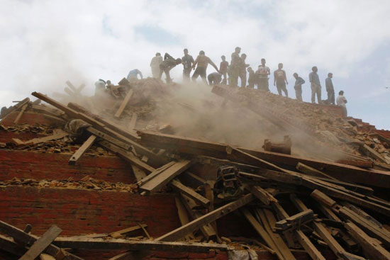 انهيار كامل للمبانى فى نيبال -اليوم السابع -4 -2015