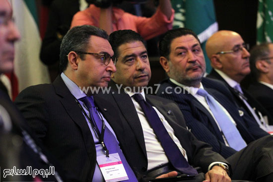 	هشام عز العرب رئيس اتحاد البنوك المصرية وعدد من القيادات البنكية -اليوم السابع -4 -2015