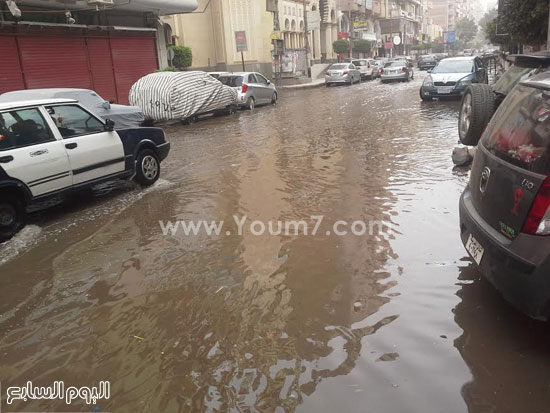 المياه أمام البنك الأهلى المصرى -اليوم السابع -4 -2015