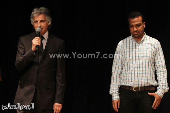 الدكتور حسين العزبى على المسرح -اليوم السابع -4 -2015