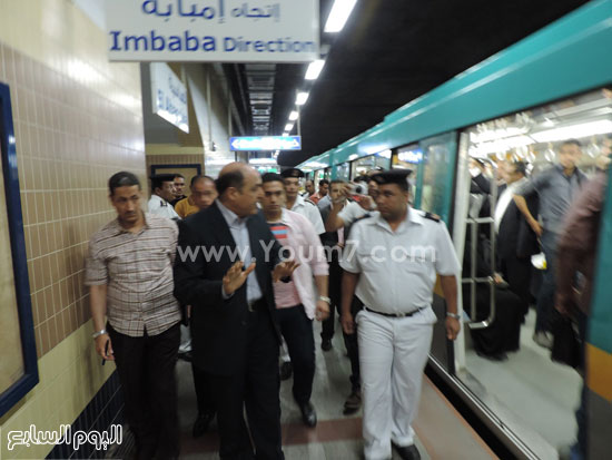 	الجولة تضمنت أيضا تفقد محطة الشهداء لمترو الأنفاق، محطة سكك حديد القاهرة، محطة سكك حديد الضواحى -اليوم السابع -4 -2015