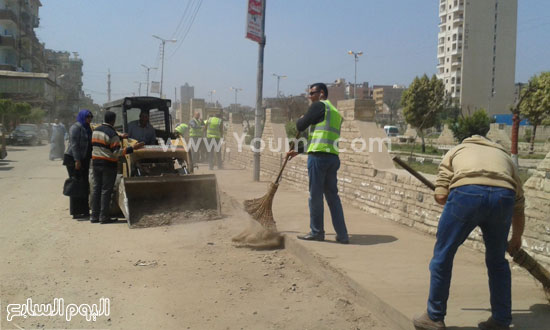 تنظيف الشوارع بأيدى الشباب -اليوم السابع -4 -2015