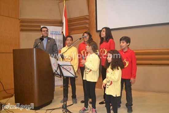 ناهد عشرى تستمع لكورال الأطفال بالاحتفالية -اليوم السابع -4 -2015 ناهد عشرى تستمع لكورال الأطفال بالاحتفالية -اليوم السابع -4 -2015