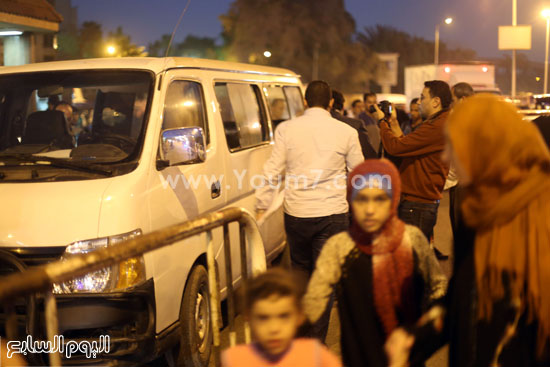  تصوير سيارة تهشم زجاجها بسبب الهجوم -اليوم السابع -4 -2015