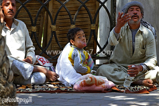  زيادة أعداد المرضى وتكدسهم أمام المستشفيات طلباً للعلاج  -اليوم السابع -4 -2015