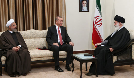 	أردوغان خلال زيارته لإيران ولقائه بروحانى وخامنئى -اليوم السابع -4 -2015