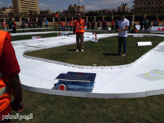 سباق للسيارات المصممة من قبل طلاب كليات الهندسة بجامعة القاهرة -اليوم السابع -4 -2015