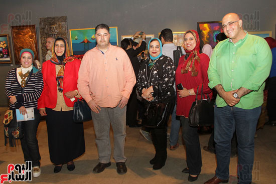 معرض سكندريات يدعم الحركة الفنية التشكيلية بالإسكندرية (1)