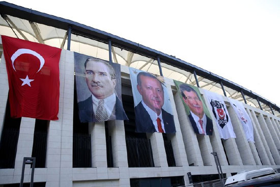 أردوغان يفتتح ملعب بيشكتاش الجديد أمام 40 ألف متفرج (1)