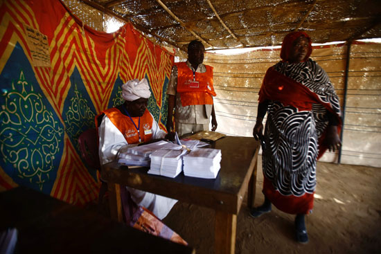 عملية التصويت للاستفتاء - دارفور (3)