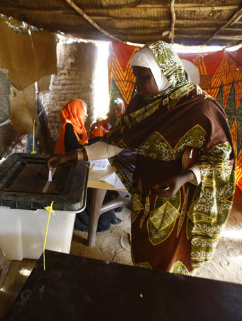 عملية التصويت للاستفتاء - دارفور (4)