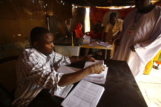 عملية التصويت للاستفتاء - دارفور (5)
