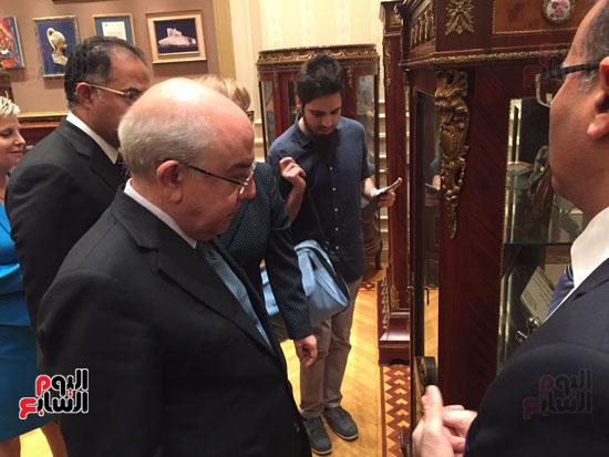 رئيس البرلمان القبرصى يزور متحف مجلس النواب (1)