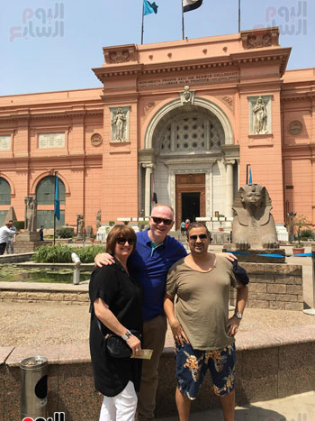 ماكليش يزور المتحف المصرى (2)