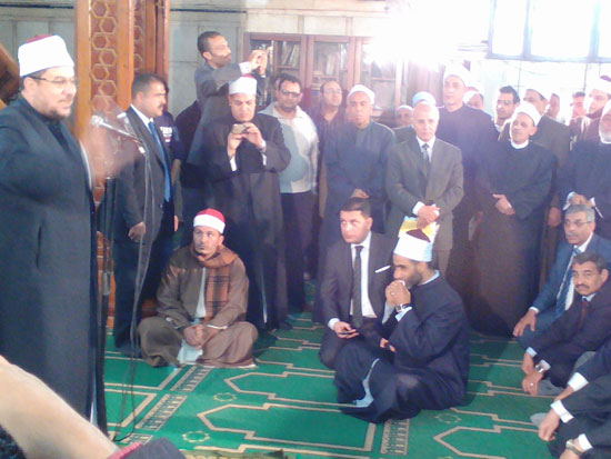 وزير الأوقاف خلال إلقاء كلمته بمسجد المغفرة بالعجوزة (10)