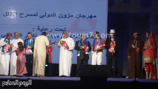 افتتاح مهرجان مزون لمسرح الطفل بمشاركة فرقة المسرح القومى المصرية (2)