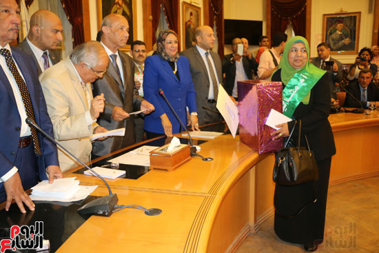 احتفالية تكريم الأمهات المثاليات بمحافظة القاهرة (13)