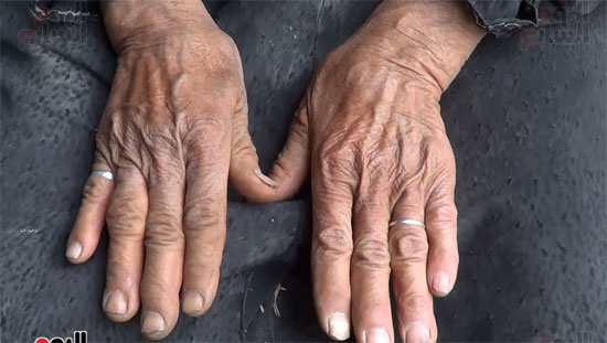 الحاجه سعاد بائعه الاسمنت (3)