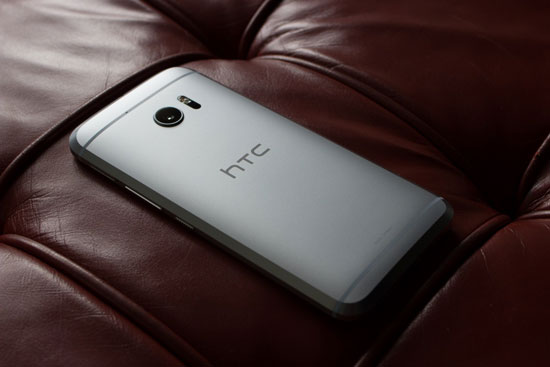 HTC 10 ، جلاكسى S7 ، هواتف ذكية ، هواتف سامسونج ، مقارنة هواتف ، هواتف HTC (11)