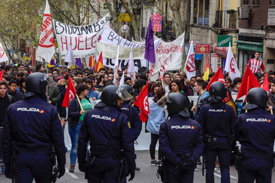 مظاهرات فى اسبانيا  (16)