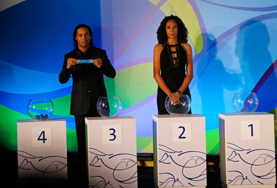 1دونجا و رونالدينيو نجوم قرعة كرة القدم فى اولمبياد ريو 2016  (11)