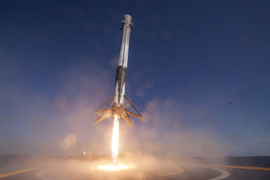 سبيس اكس ، صواريخ فضاء ، رحلات فضاء ، استعادة صواريخ الفضاء ، صاروخ  Falcon 9، شركة SpaceX (4)