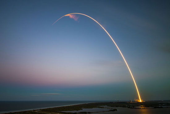 سبيس اكس ، صواريخ فضاء ، رحلات فضاء ، استعادة صواريخ الفضاء ، صاروخ  Falcon 9، شركة SpaceX (9)