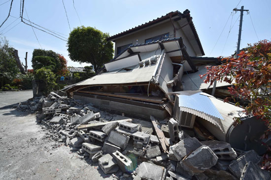 1 (17) زلزال اليابان زلزال جنوب غرب اليابان